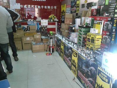 從車燈批發商到未來電子銷售 傳統產業的轉型升級之路