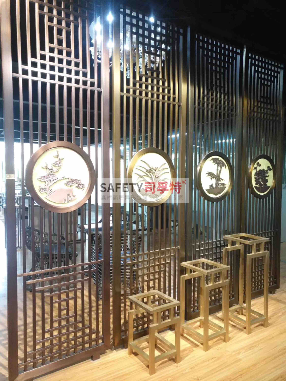 不銹鋼屏風隔斷有哪些特點[司孚特金屬屏風，不銹鋼屏風](圖4)